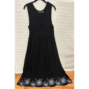 Jane Ashley Smocked Bodice Floral Embroidered Hem Dress Womens Clothing Black 1X